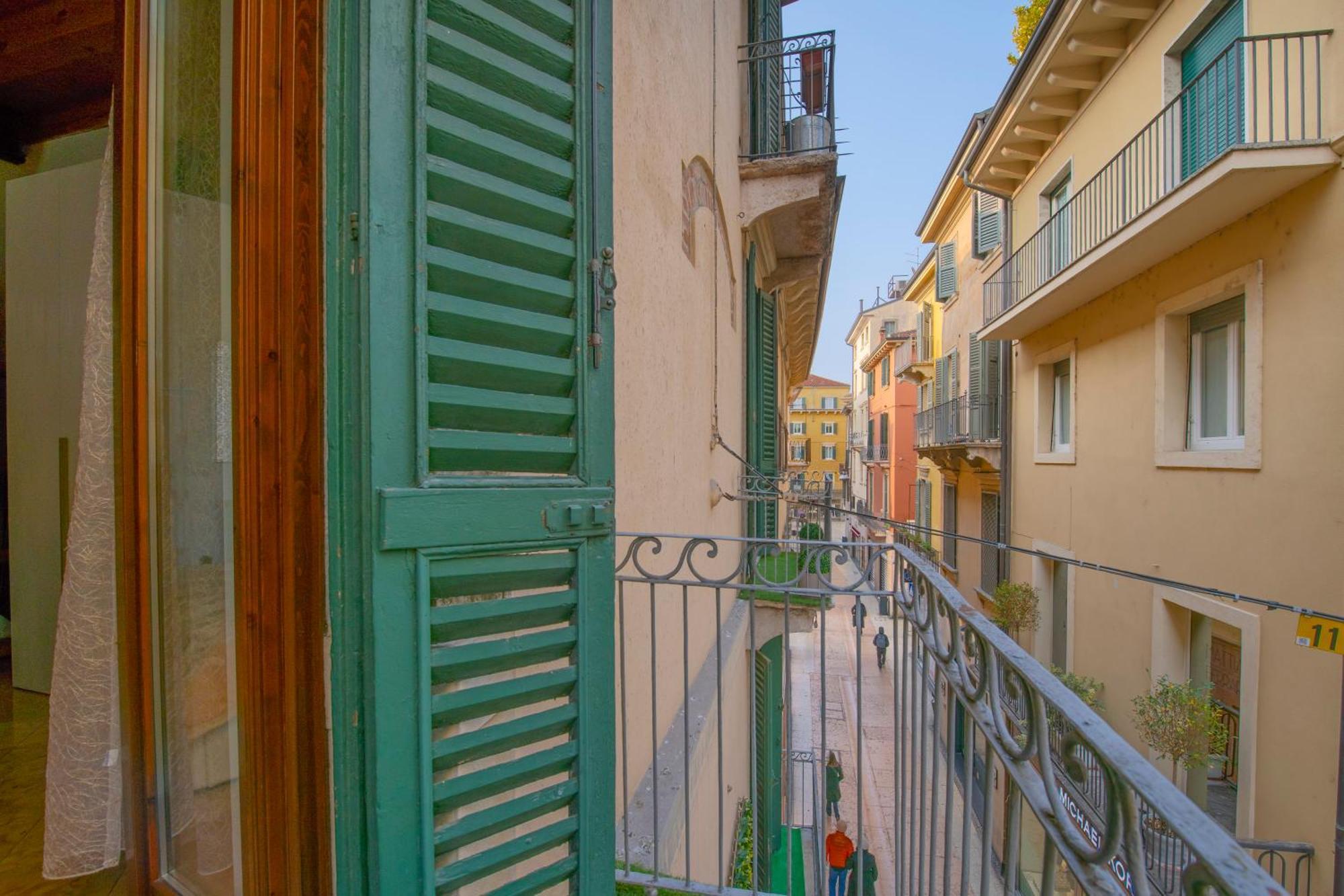 Arena Suite Mazzini Verona Centro Екстер'єр фото