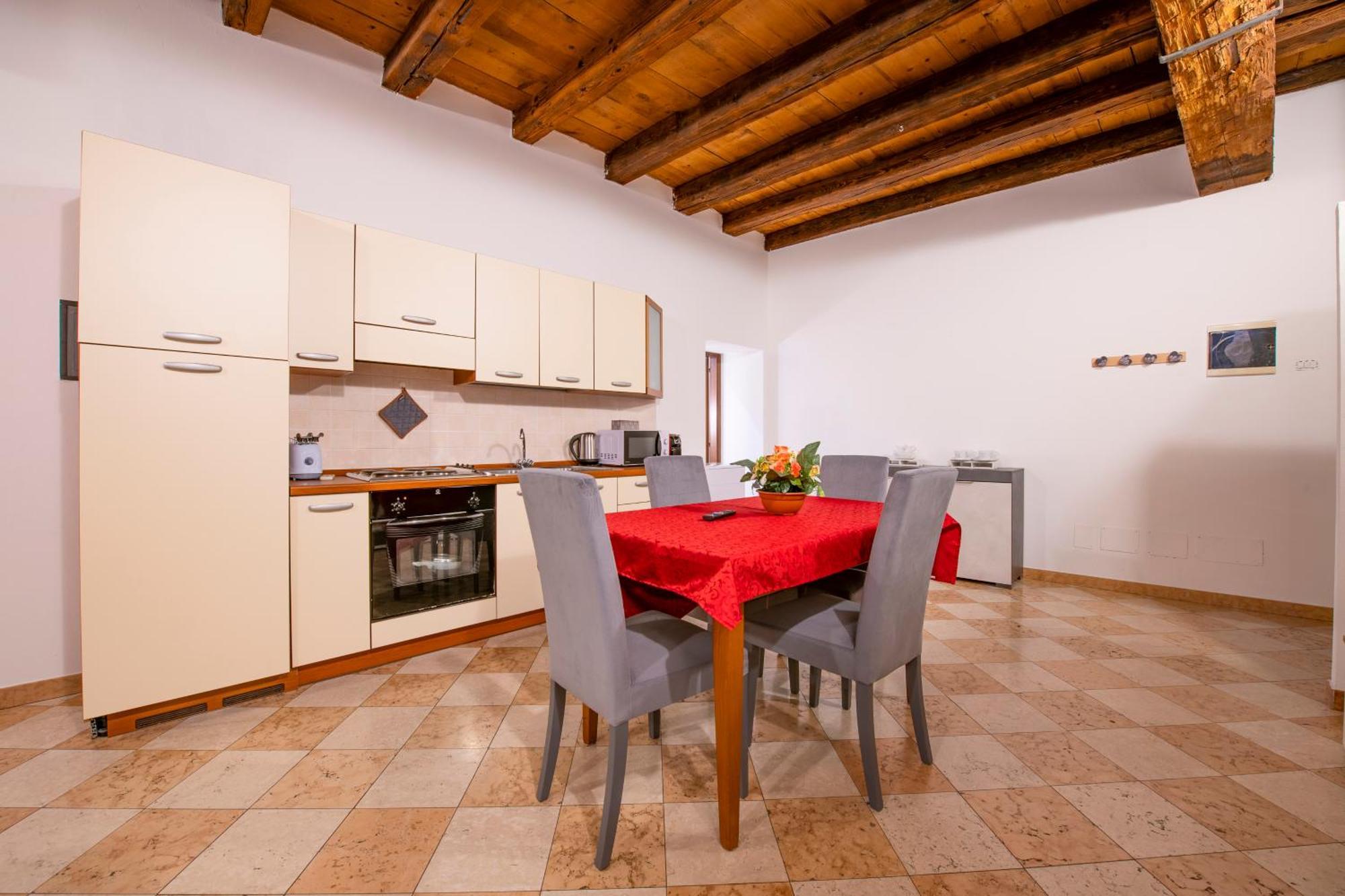 Arena Suite Mazzini Verona Centro Екстер'єр фото