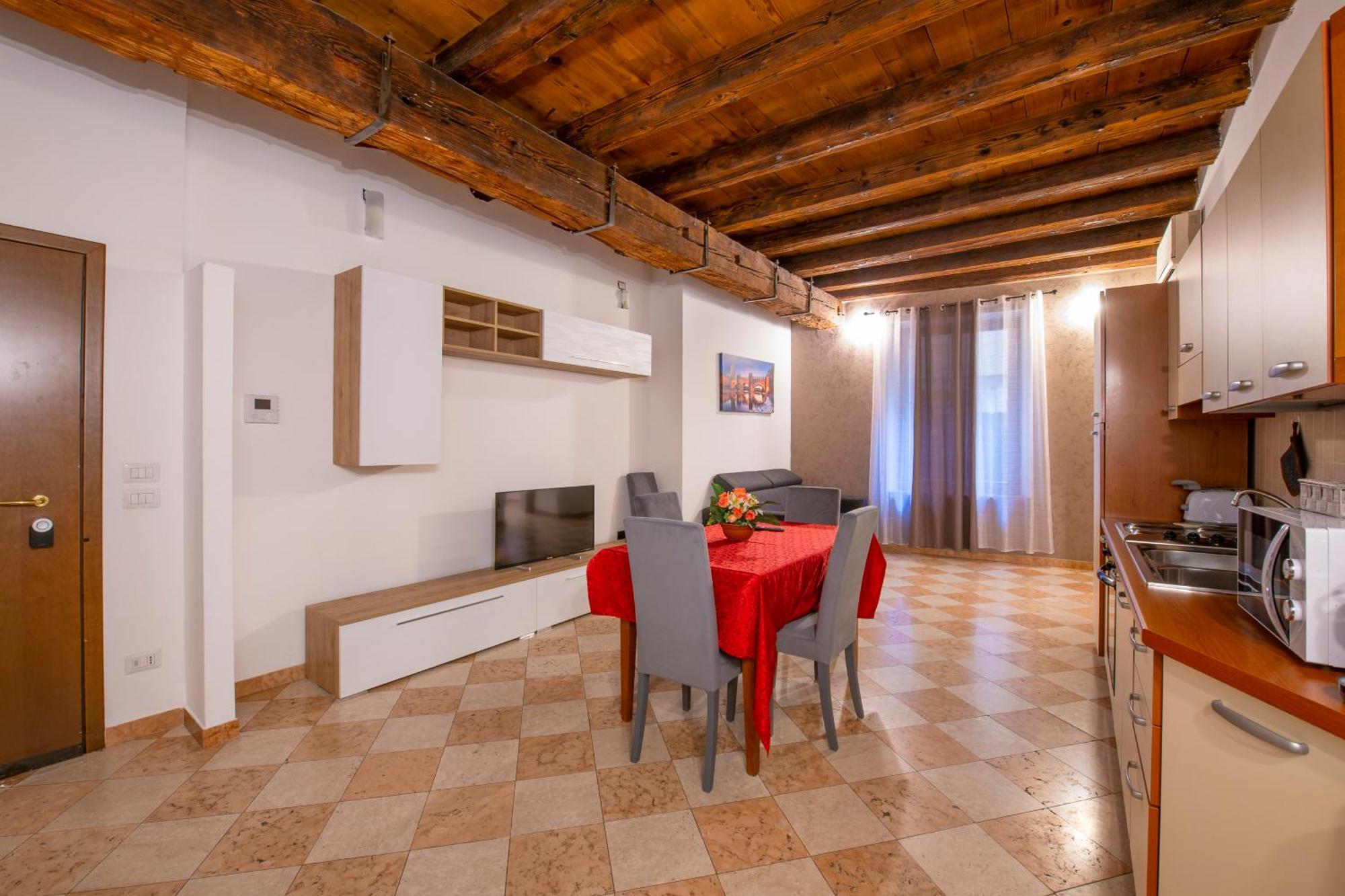 Arena Suite Mazzini Verona Centro Екстер'єр фото